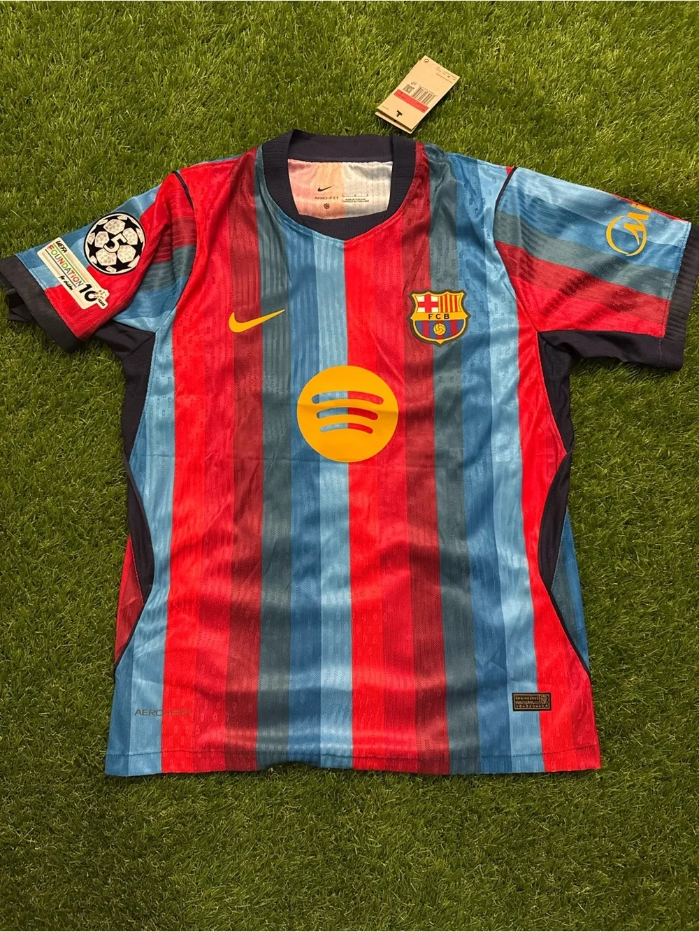 Nike FC Barcelona Home Champion League Jersey Lamine Yamal #10 Size L